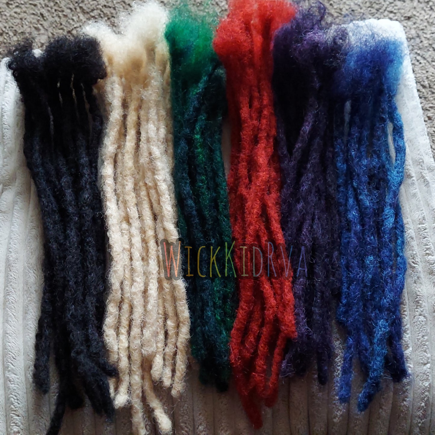 Arcoiris | Extensiones Loc hechas a mano de cabello 100% humano | Wickkidrva